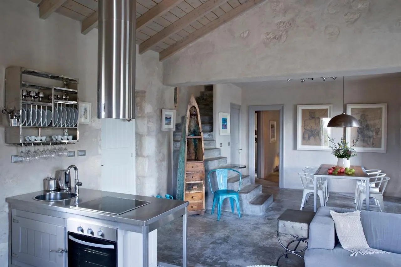 To Throni Villa Tselendata